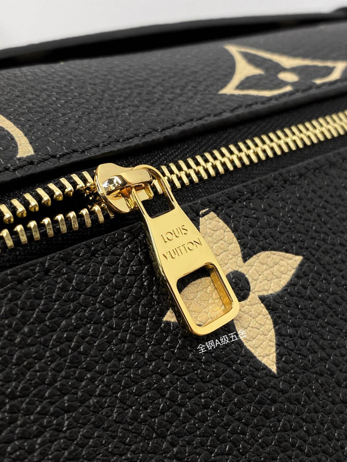 Ellebag’s Replica Perfection: Louis Vuitton POCHETTE MÉTIS Metis EAST WEST Handbag (M46596) in Black Monogram Empreinte Leather-Beste kwaliteit nep Louis Vuitton tas online winkel, replica designer tas ru