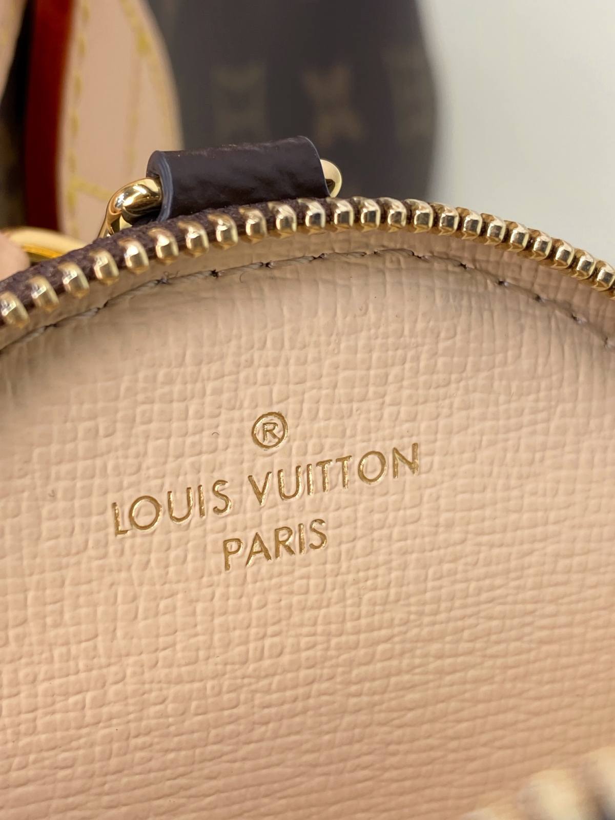 Ellebag’s Replica Artistry: Louis Vuitton Neverfull BB New Handbag (M46705)-Labākās kvalitātes viltotās Louis Vuitton somas tiešsaistes veikals, dizaineru somas kopija ru