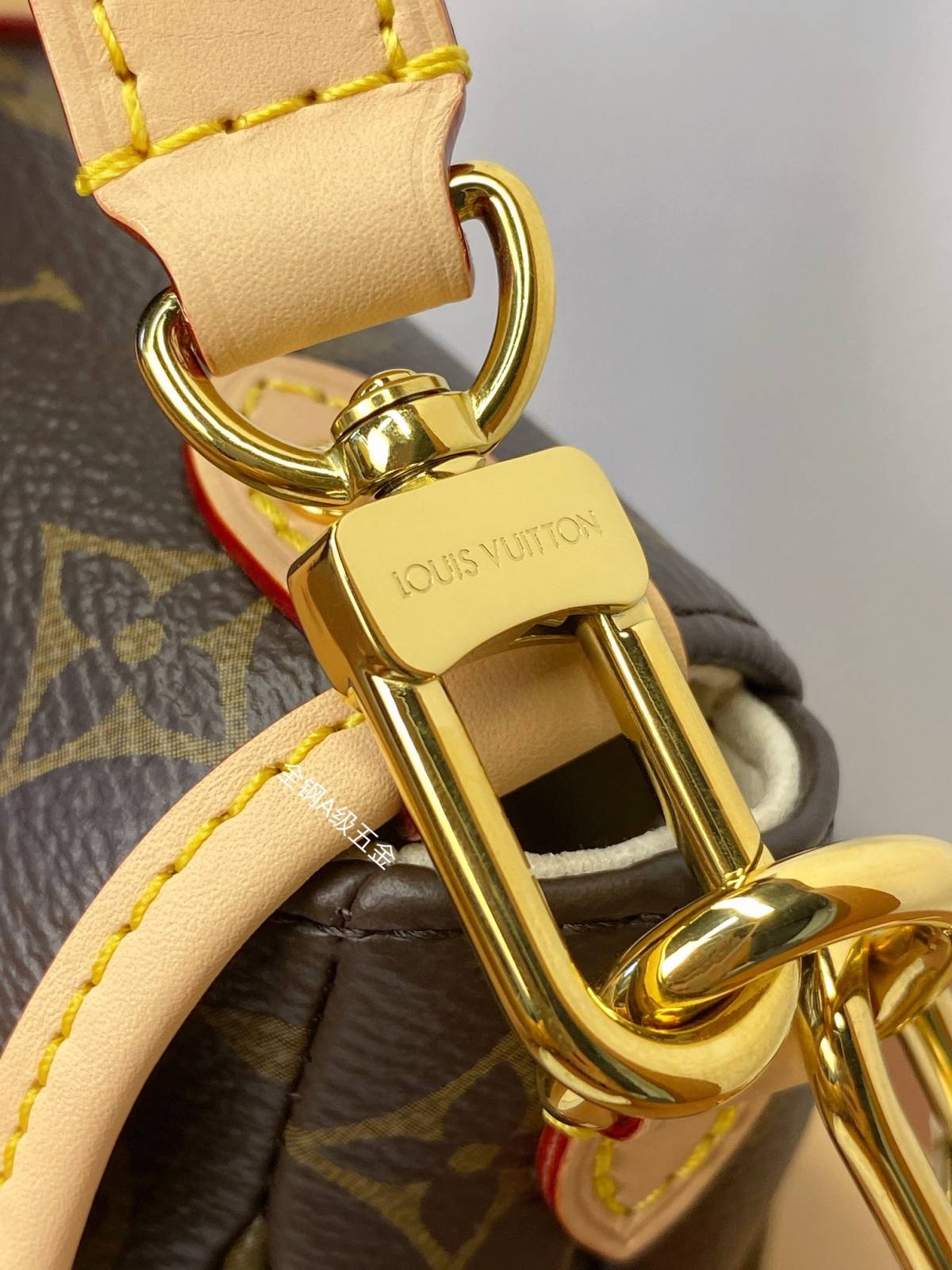 Ellebag’s Replica Mastery: Louis Vuitton Saumur BB Handbag (M46740) – Monogram Canvas-Best Quality Fake Louis Vuitton Bag Online Store, Replica designer bag ru