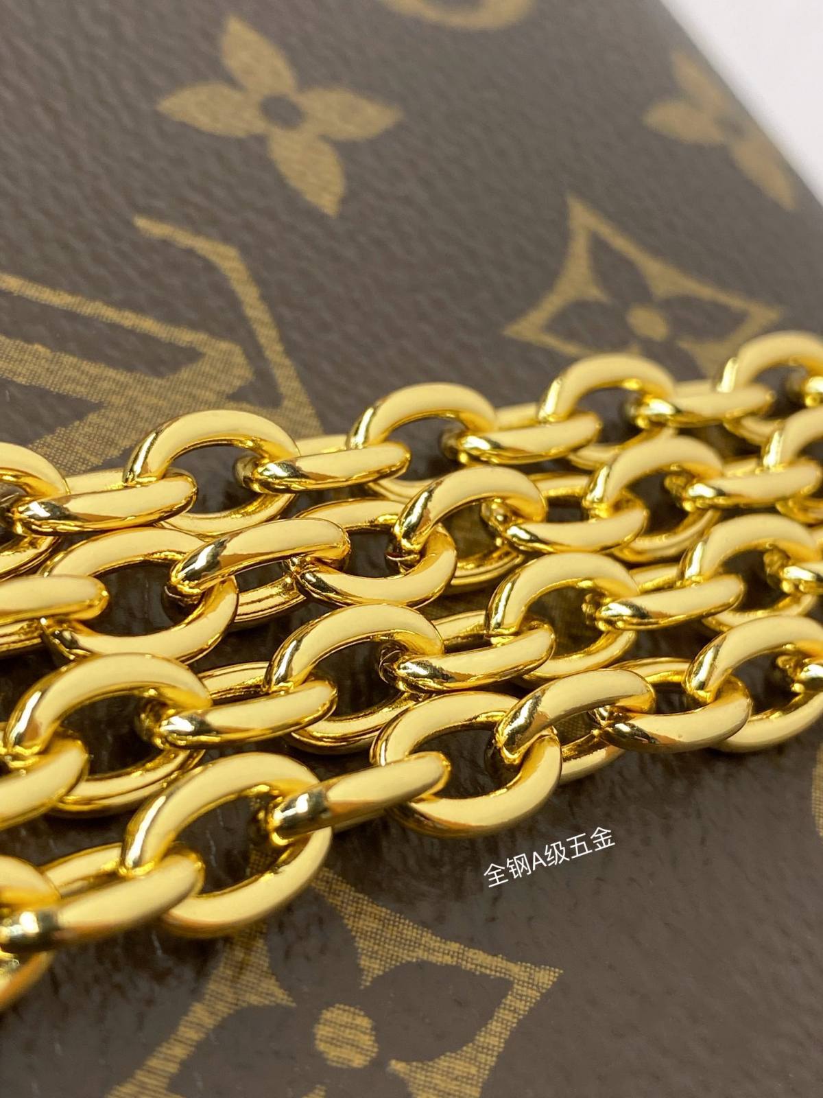 Ellebag’s Replica Mastery: Louis Vuitton Wallet On Chain Lily (M82509) – Featuring Monogram Circle Pendant-Ti o dara ju Didara iro Louis Vuitton apo Online itaja, Ajọra onise apo ru