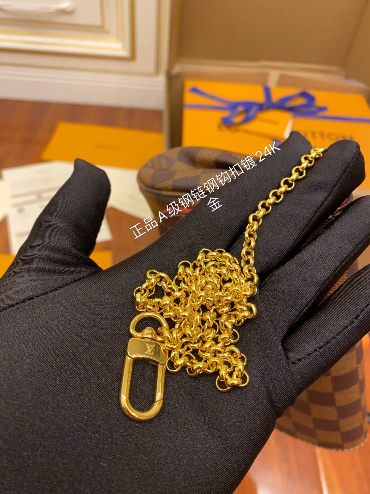 Ellebag Replica: Louis Vuitton M41276 Favorite Monogram Chain Bag-Bescht Qualitéit Fake Louis Vuitton Bag Online Store, Replica Designer Bag ru