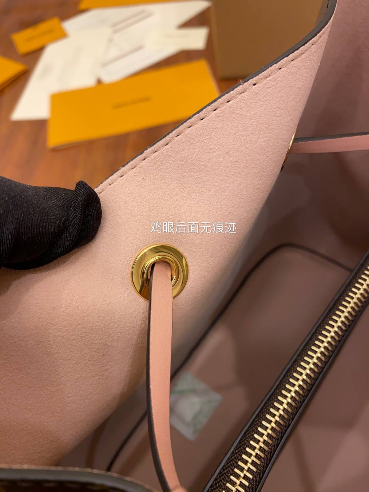 Ellebag Replica Precision: Louis Vuitton M44022 Cherry Blossom Pink Gaston-Louis NeoNoe Bucket Bag Monogram-Best Quality Replica designer Bag factory in China