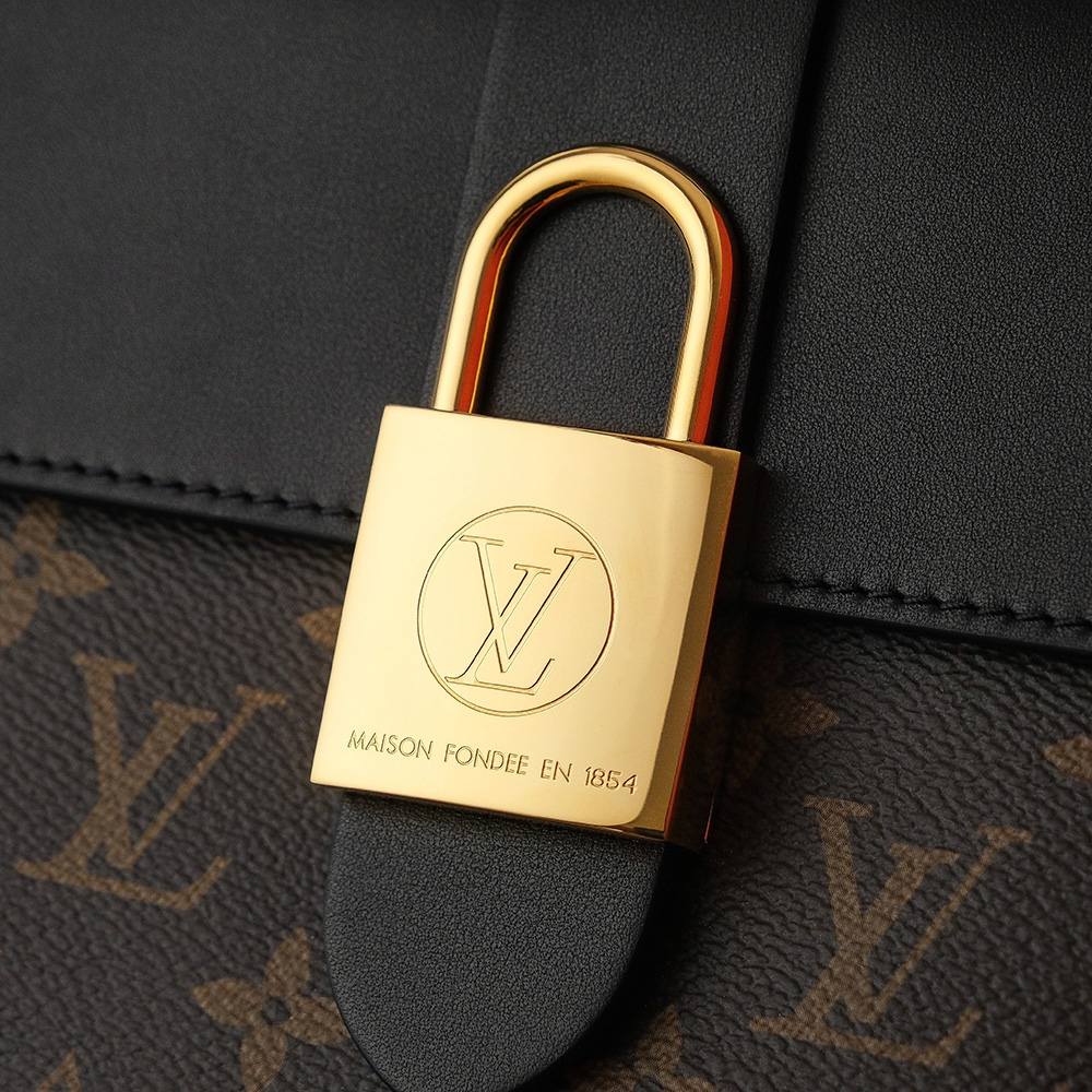 Ellebag’s Replica Excellence: Louis Vuitton LOCK BB Handbag (M44141) Black-Yakanakisa Hunhu Fake Louis Vuitton Bag Online Store, Replica dhizaini bag ru