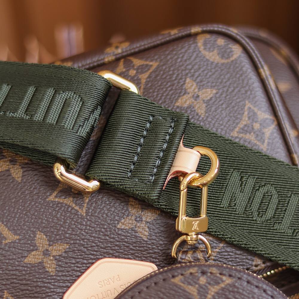 Ellebag’s Replica Expertise: Louis Vuitton MULTI POCHETTE ACCESSORIES Handbag (M44813) Green-Bästa kvalitet Fake Louis Vuitton Bag Online Store, Replica designer bag ru