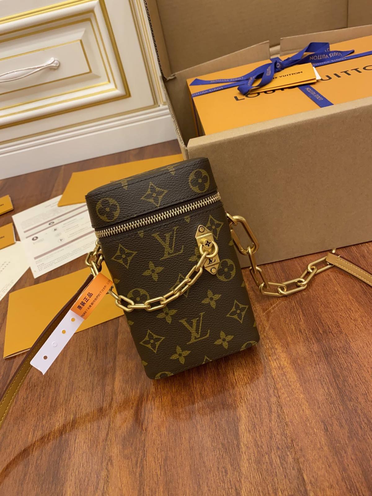 Ellebag’s Exquisite Replica of Louis Vuitton M44914 PHONE BOX Handbag-Bedste kvalitet Fake Louis Vuitton Bag Online Store, Replica designer bag ru