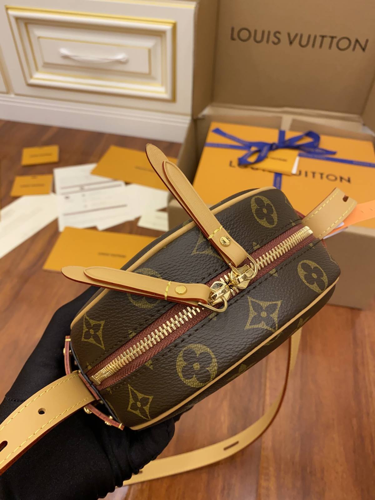 Ellebag’s Replica of Louis Vuitton M45149 Boite Chapeau Souple PM Bag-Best Quality Fake Louis Vuitton Bag Online Store, Replica designer bag ru