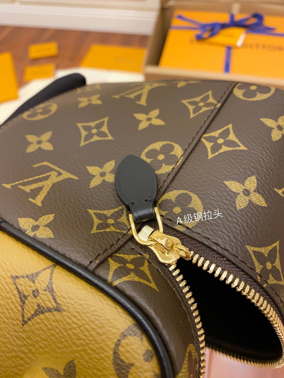 Ellebag’s Replica of Louis Vuitton VANITY Small Handbag (M45165)-Kedai Dalam Talian Beg Louis Vuitton Palsu Kualiti Terbaik, Beg reka bentuk replika ru