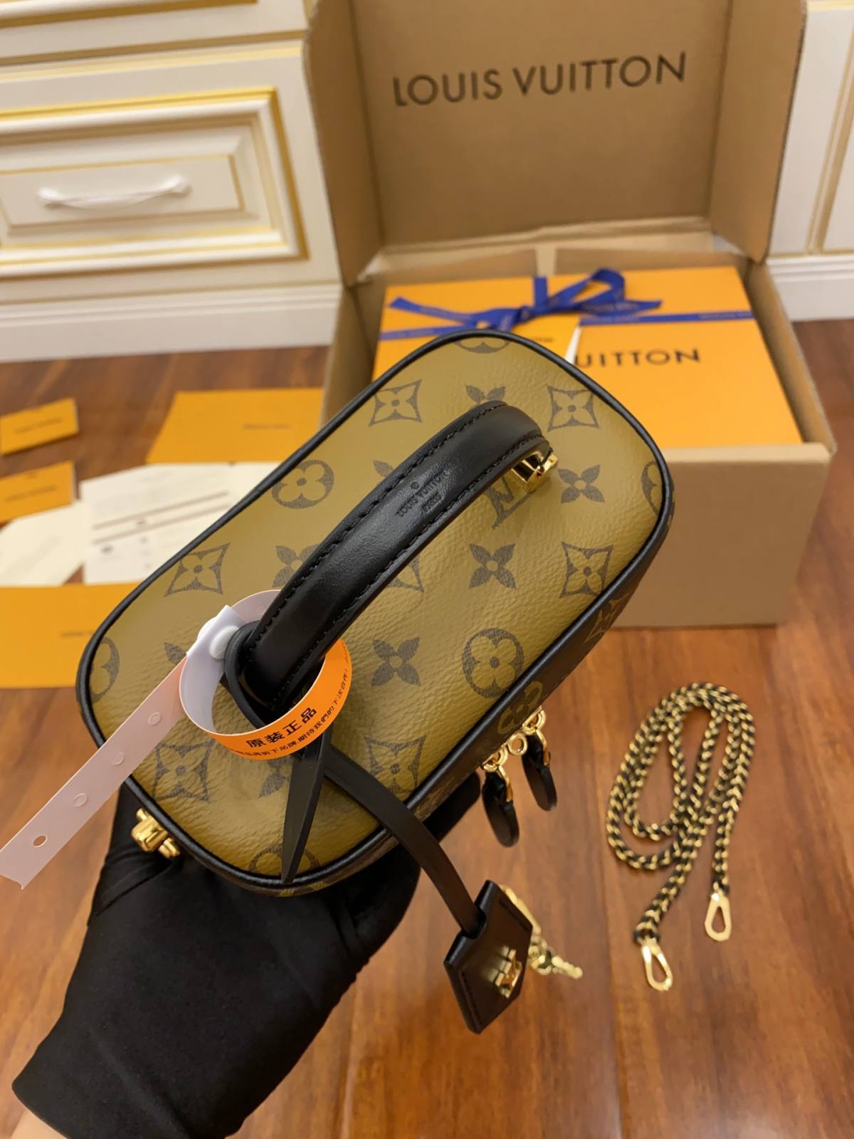 Ellebag’s Replica of Louis Vuitton VANITY Small Handbag (M45165)-Kedai Dalam Talian Beg Louis Vuitton Palsu Kualiti Terbaik, Beg reka bentuk replika ru