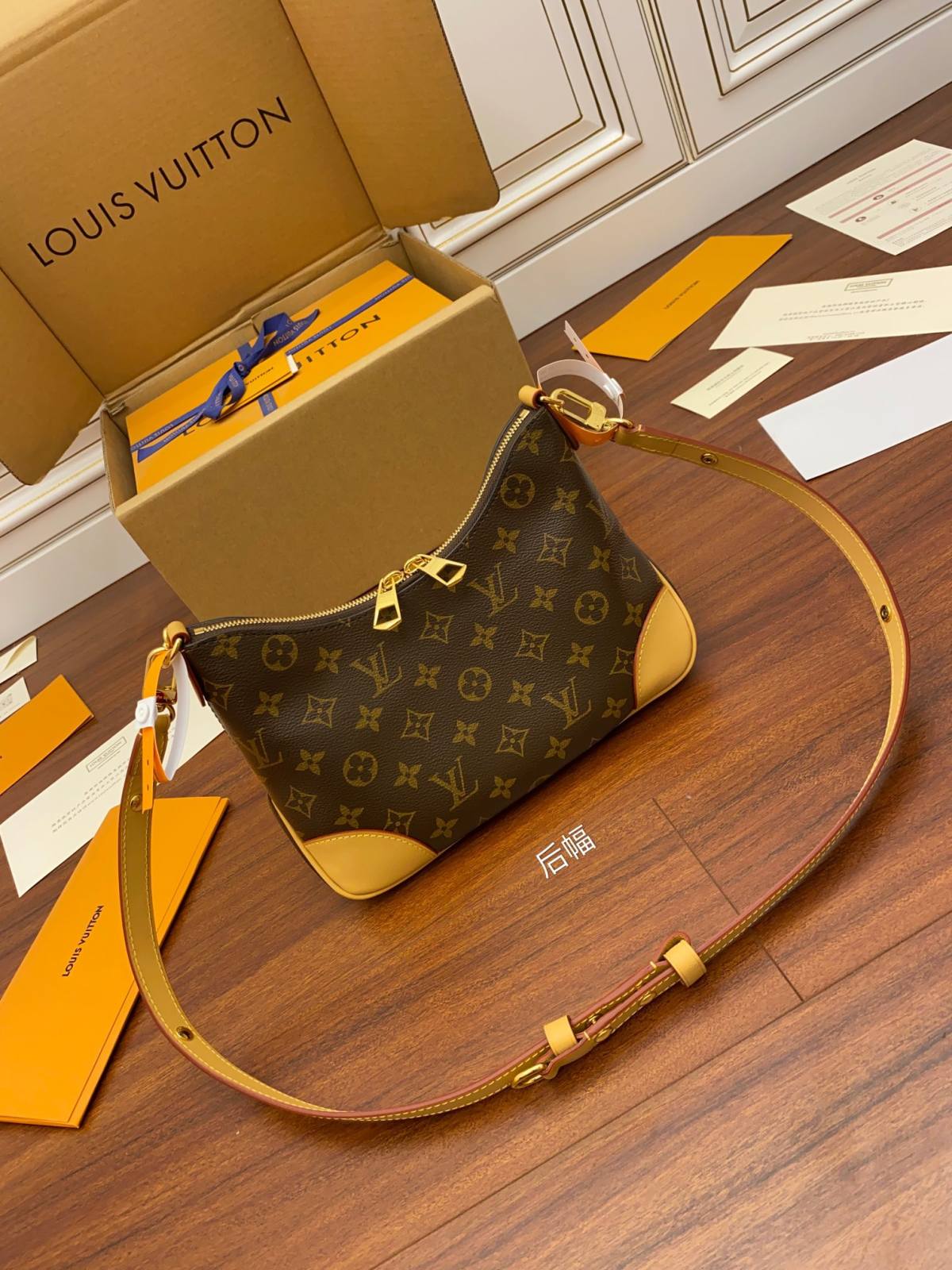 Ellebag’s Replica of Louis Vuitton BOULOGNE Handbag (M45832) in Monogram-Paras laatu väärennetty Louis Vuitton laukku verkkokauppa, replika suunnittelija laukku ru