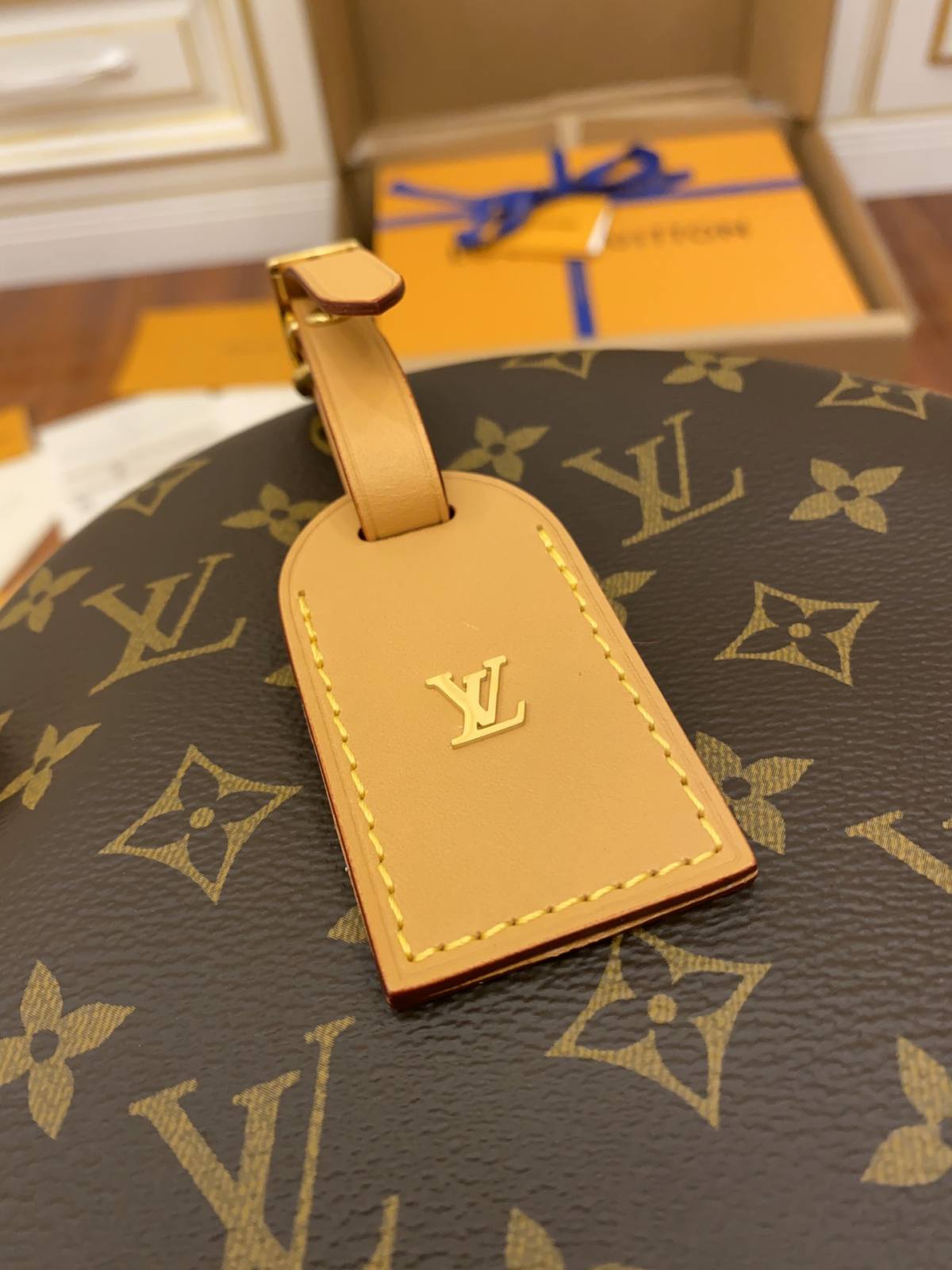 Ellebag’s Masterful Replication: Louis Vuitton BOITE CHAPEAU SOUPLE (M52294)-Best Quality Fake Louis Vuitton Bag Online Store, Replica designer bag ru