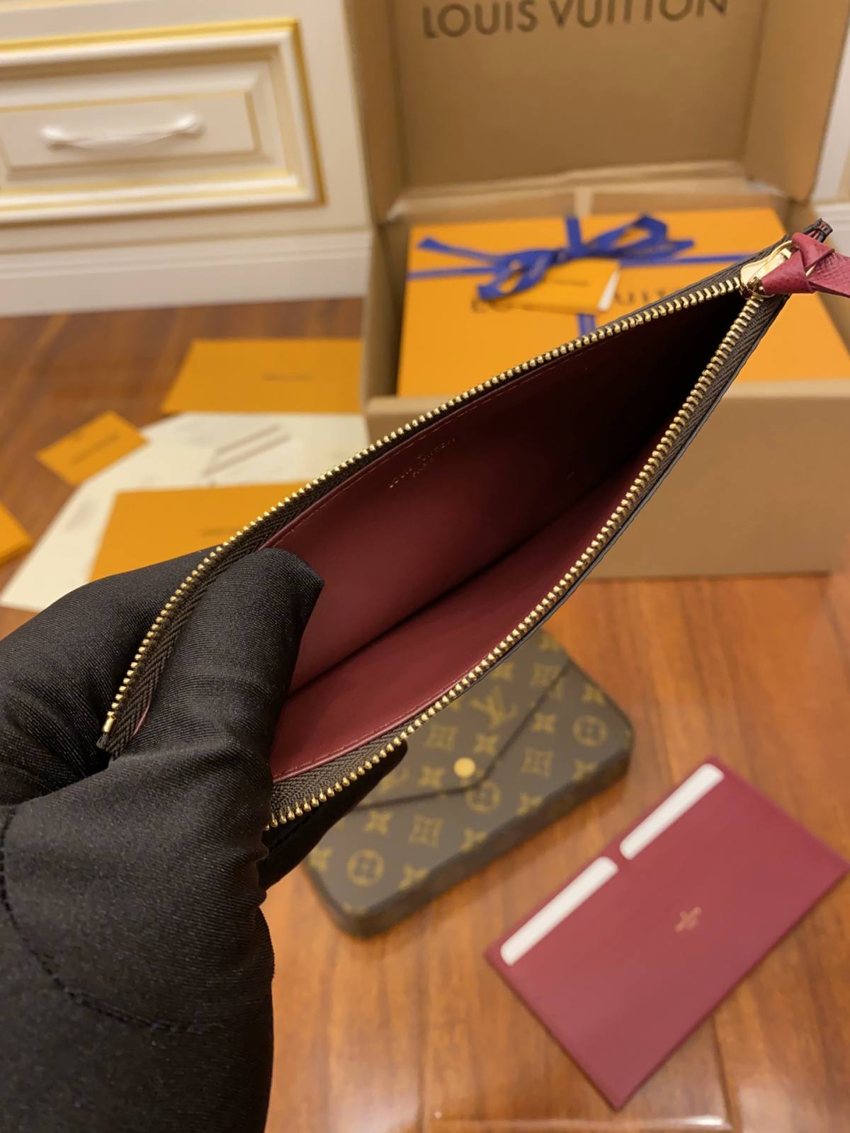 Ellebag’s Replication Mastery: Louis Vuitton Pochette FÉLICIE Handbag (M61276/M81896)-Beste kwaliteit nep Louis Vuitton tas online winkel, replica designer tas ru