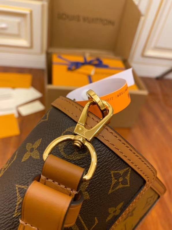 Ellebag’s Expert Replication: Louis Vuitton DAUPHINE Handbag (M44580) Monogram-Tulaga sili ona lelei Fake Louis Vuitton Bag Faleoloa i luga ole laiga, Replica designer bag ru