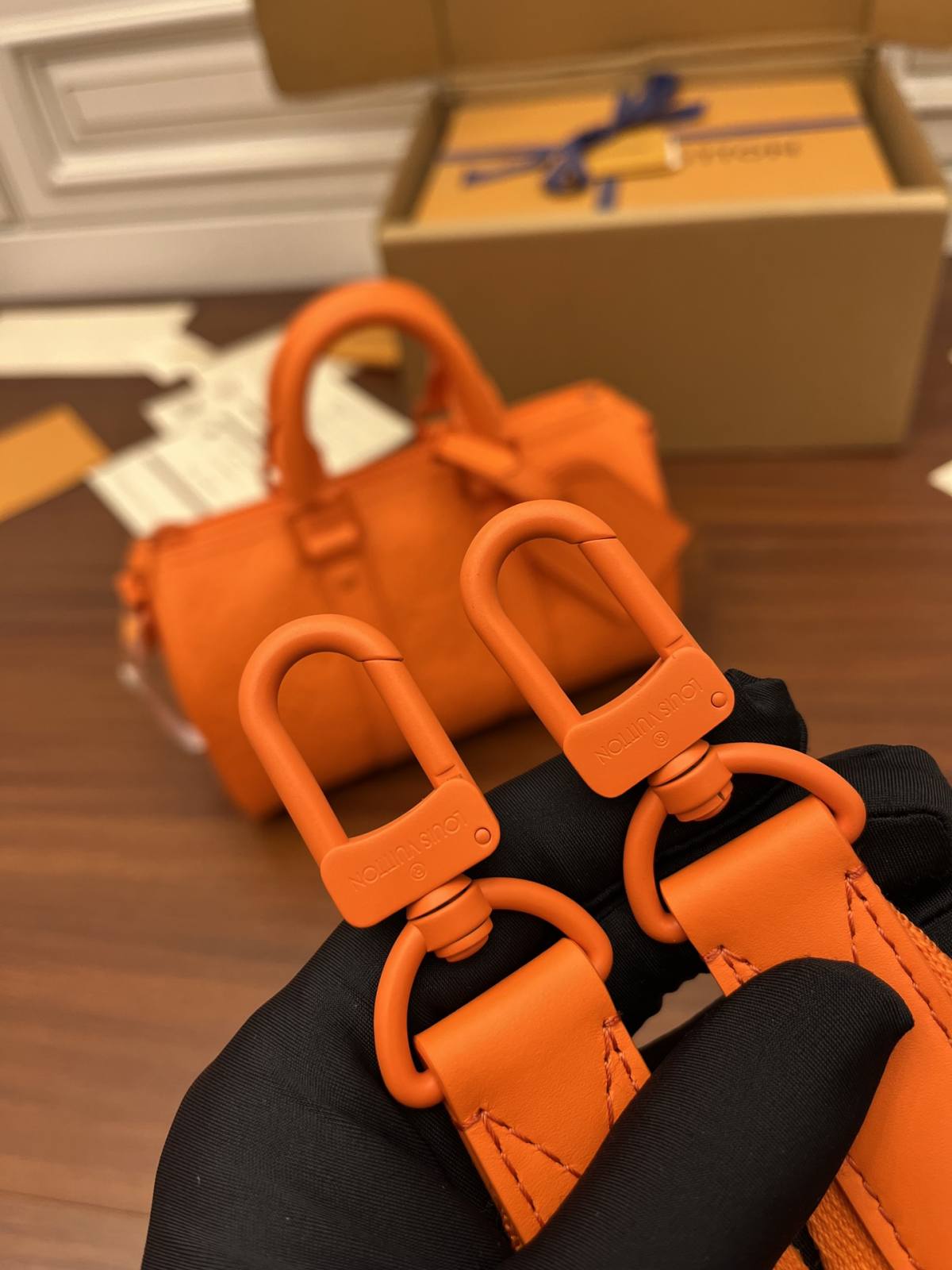 Ellebag’s Expert Replication: Louis Vuitton KEEPALL BANDOULIÈRE 25 Handbag (M20930) Orange-Kedai Dalam Talian Beg Louis Vuitton Palsu Kualiti Terbaik, Beg reka bentuk replika ru