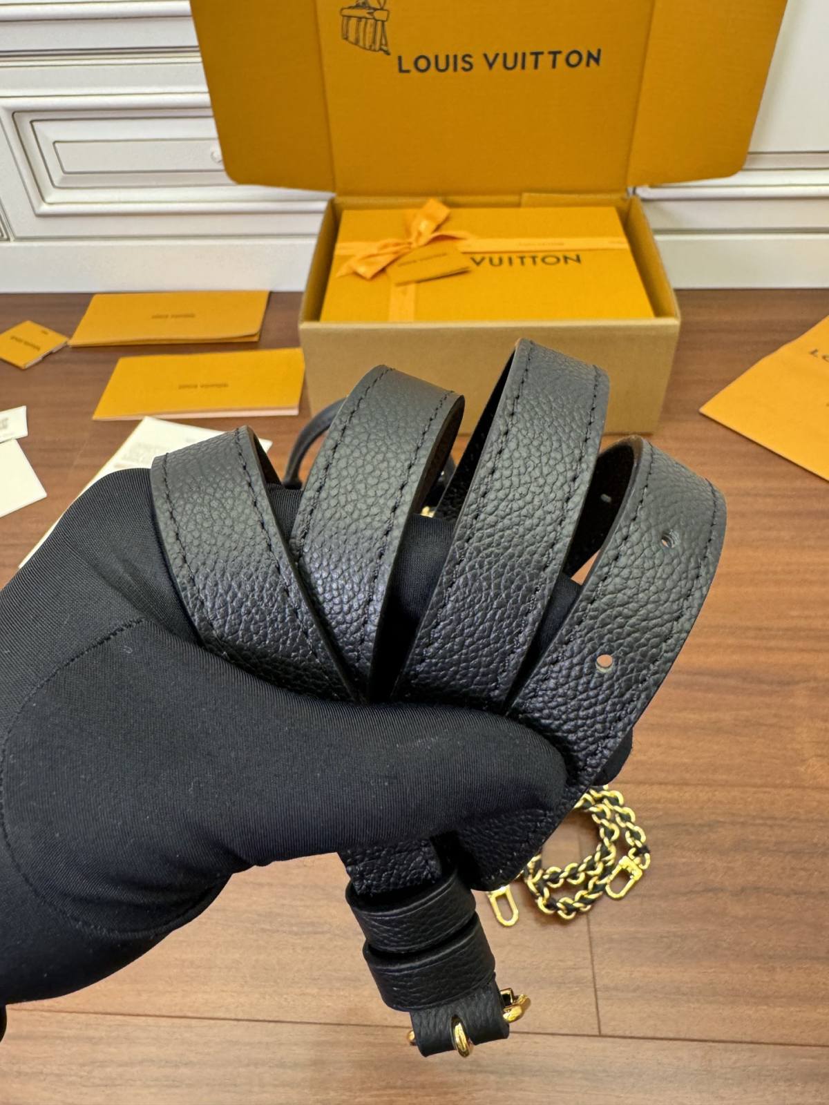 Ellebag’s Expert Replication: Louis Vuitton ONTHEGO EAST WEST Handbag (M23640) in Black-بہترین معیار کا جعلی لوئس ووٹن بیگ آن لائن اسٹور، ریپلیکا ڈیزائنر بیگ آر یو