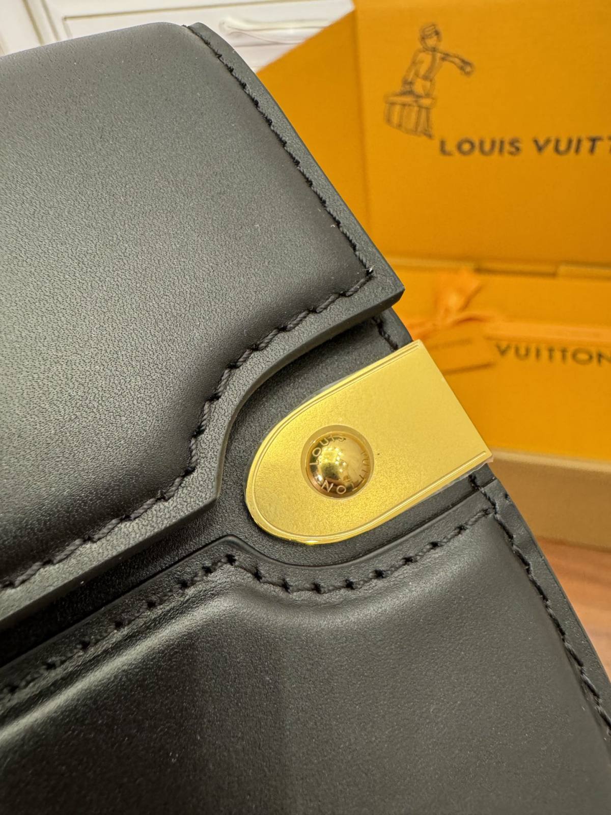 Ellebag’s Expert Replication: Louis Vuitton Orsay Handbag (M23655)-Nejkvalitnější falešná taška Louis Vuitton Online Store, Replica designer bag ru