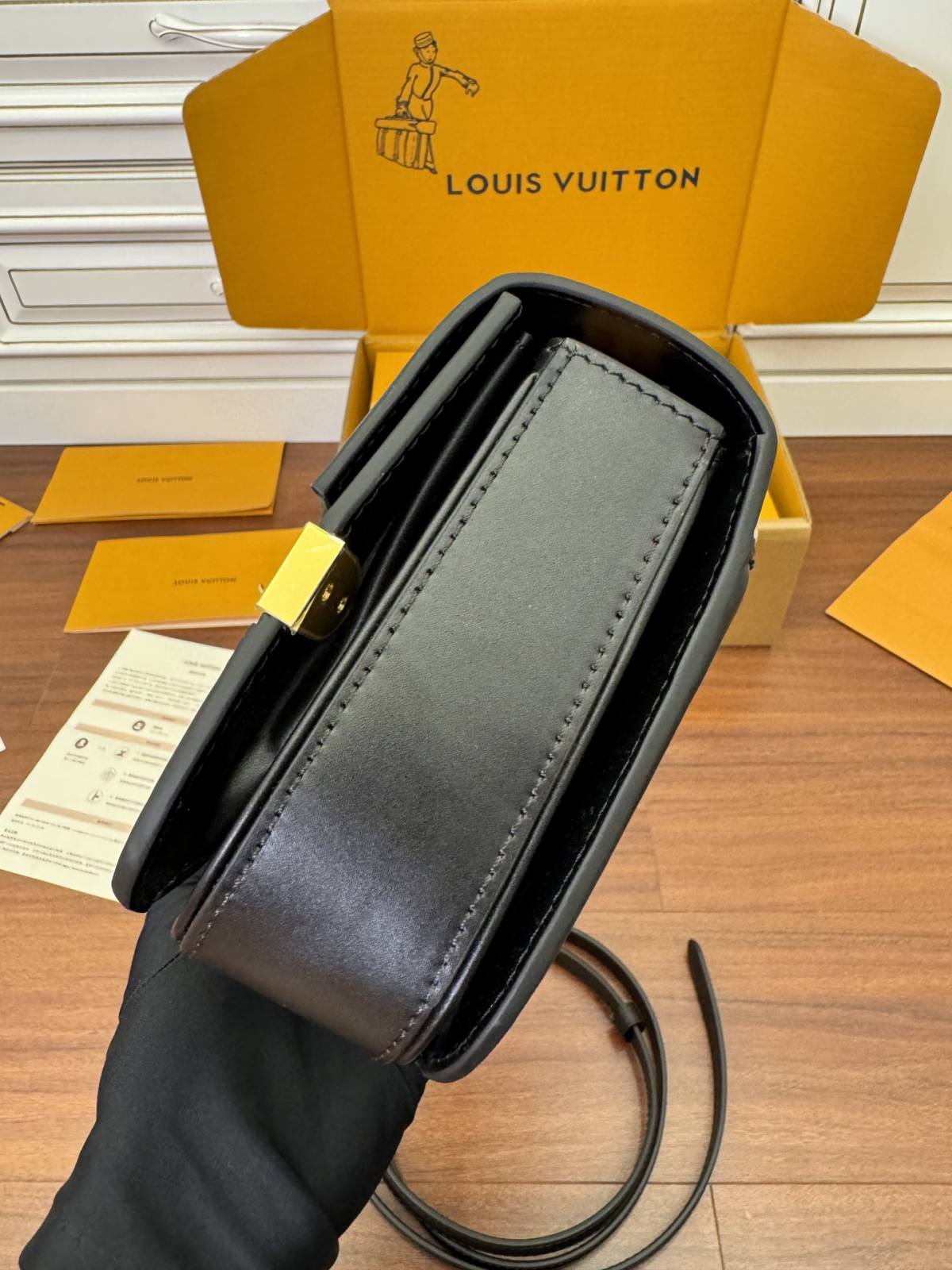 Ellebag’s Expert Replication: Louis Vuitton Orsay Handbag (M23655)-Labing Maayo nga Kalidad nga Peke nga Louis Vuitton Bag Online Store, Replica designer bag ru