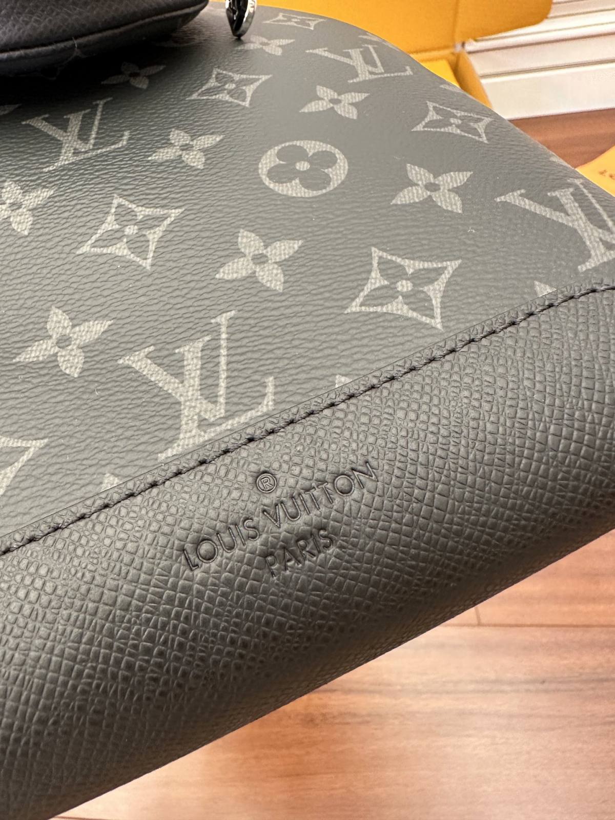 Ellebag’s Expert Replication: Louis Vuitton Monogram Duo Shoulder Bag (M30936)-最高品質の偽のルイヴィトンバッグオンラインストア、レプリカデザイナーバッグru