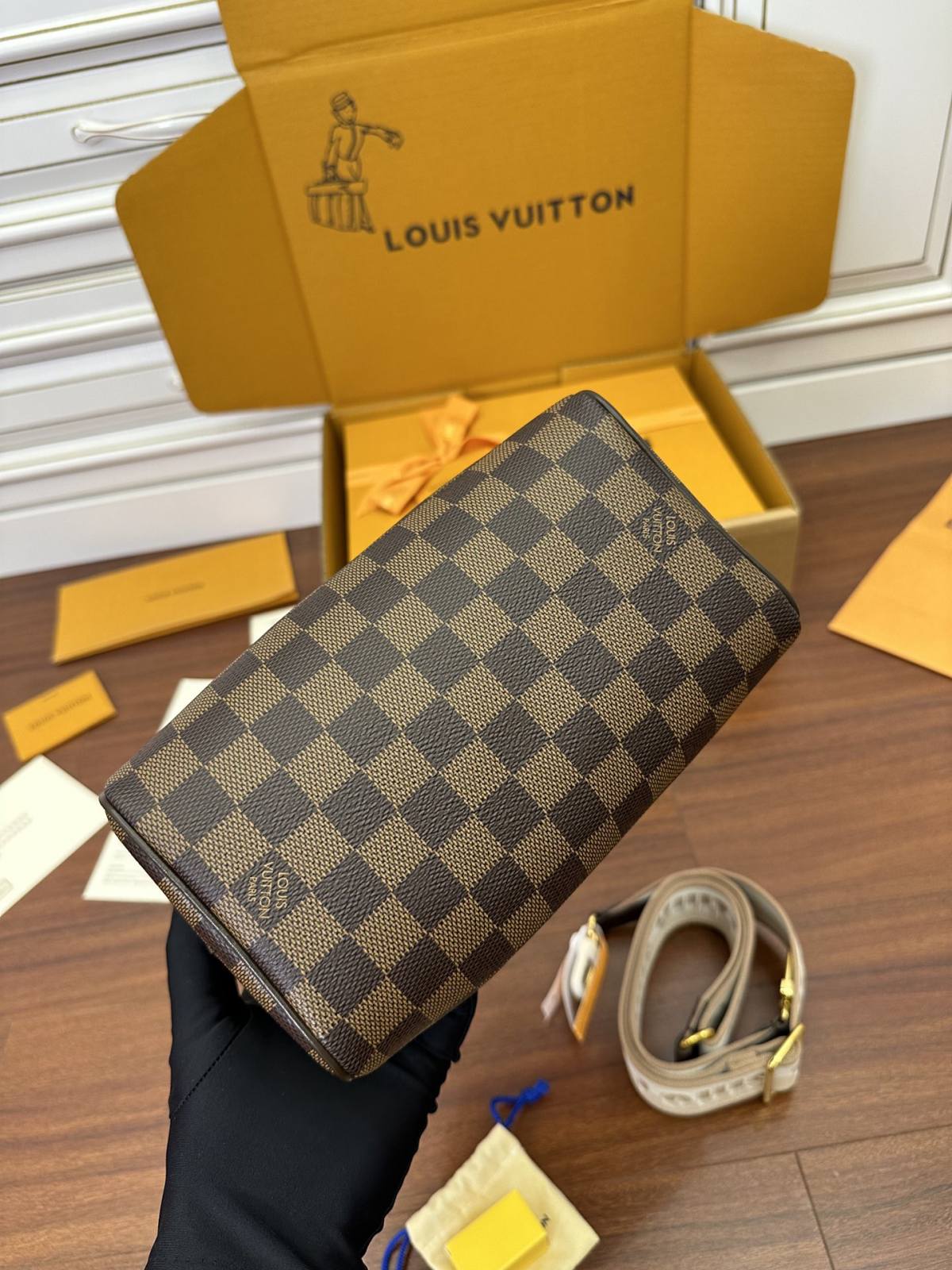 Ellebag’s Expert Replication: Louis Vuitton Speedy Bandoulière 20 Handbag (M40489)-Botiga en línia de bosses falses de Louis Vuitton de millor qualitat, rèplica de bosses de disseny ru