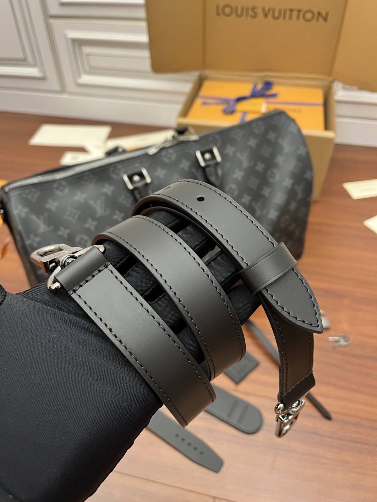 Ellebag’s Expert Replication: Louis Vuitton Keepall 45 Travel Bag (M40569)-بہترین معیار کا جعلی لوئس ووٹن بیگ آن لائن اسٹور، ریپلیکا ڈیزائنر بیگ آر یو