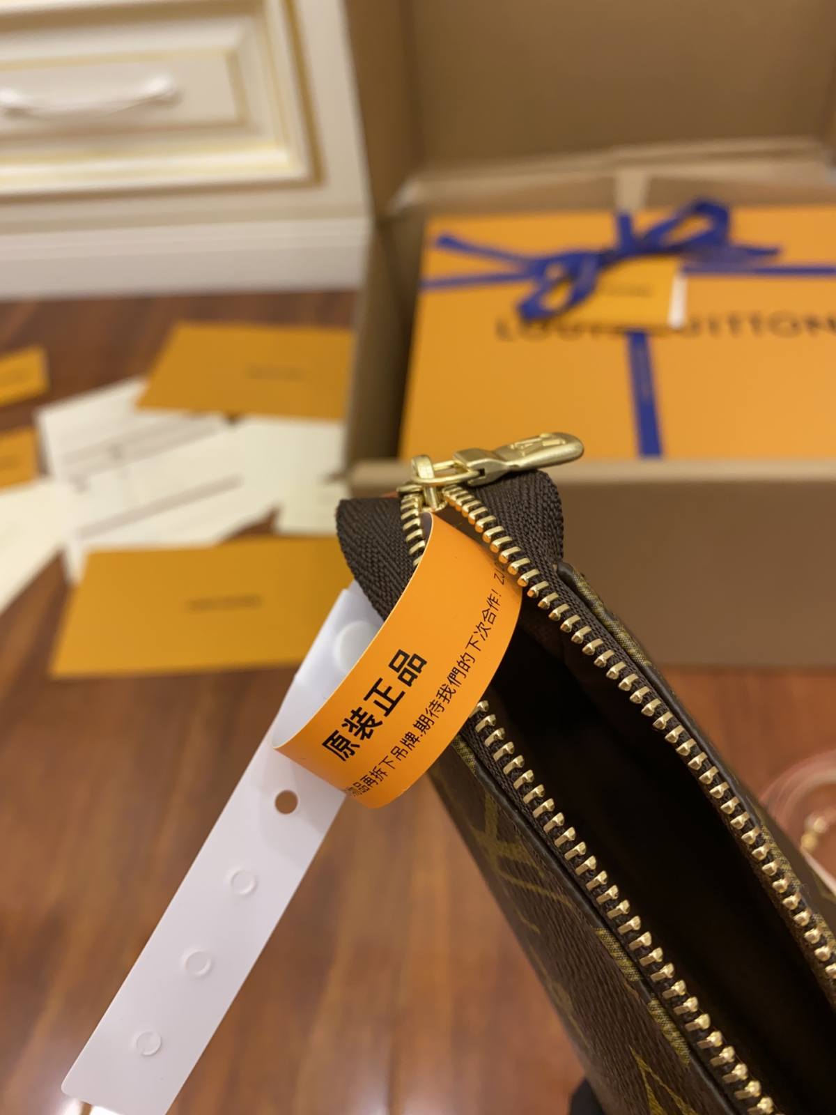 Ellebag’s Expert Replication: Louis Vuitton Pochette Accessoires in Monogram (M40712)-Best Quality Fake Louis Vuitton Bag Online Store, Replica designer bag ru