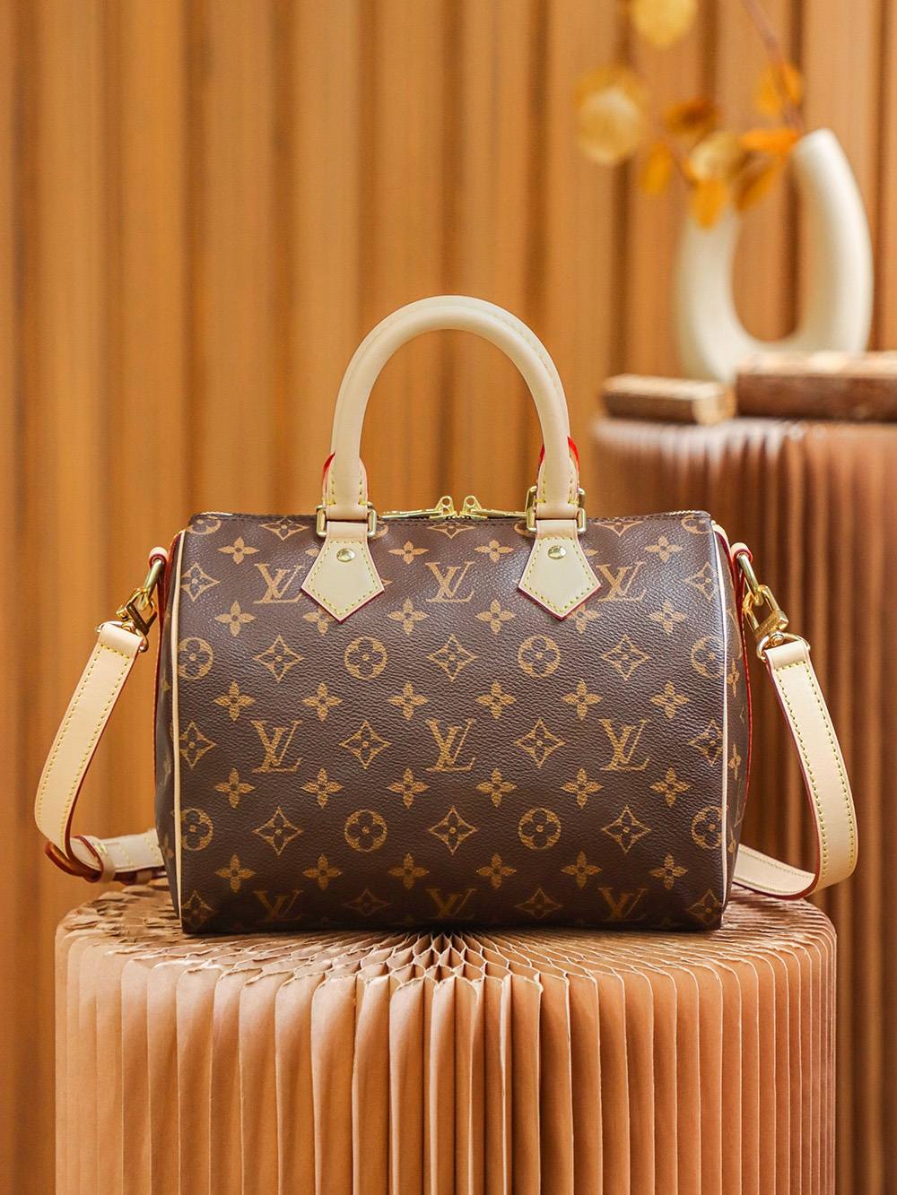 Ellebag’s Expert Replication: Louis Vuitton SPEEDY 25 Handbag with Shoulder Strap (M41113)-Best Quality adịgboroja Louis vuitton akpa Online Store, oyiri mmebe akpa ru