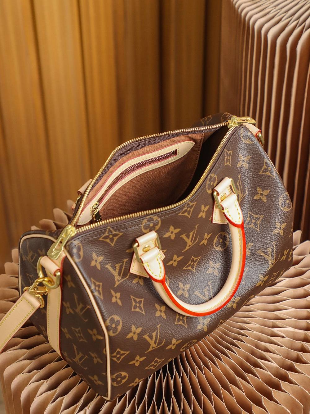 Ellebag’s Expert Replication: Louis Vuitton SPEEDY 25 Handbag with Shoulder Strap (M41113)-בעסטער קוואַליטעט שווינדל לוי ווויטטאָן באַג אָנליין קראָם, רעפּליקע דיזיינער זעקל רו