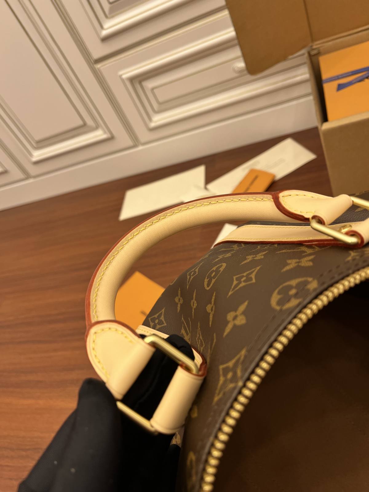 Ellebag’s Expert Replication: Louis Vuitton Keepall 45 Monogram with Yellow Leather (M41418)-Best Quality Replica designer Bag factory in China