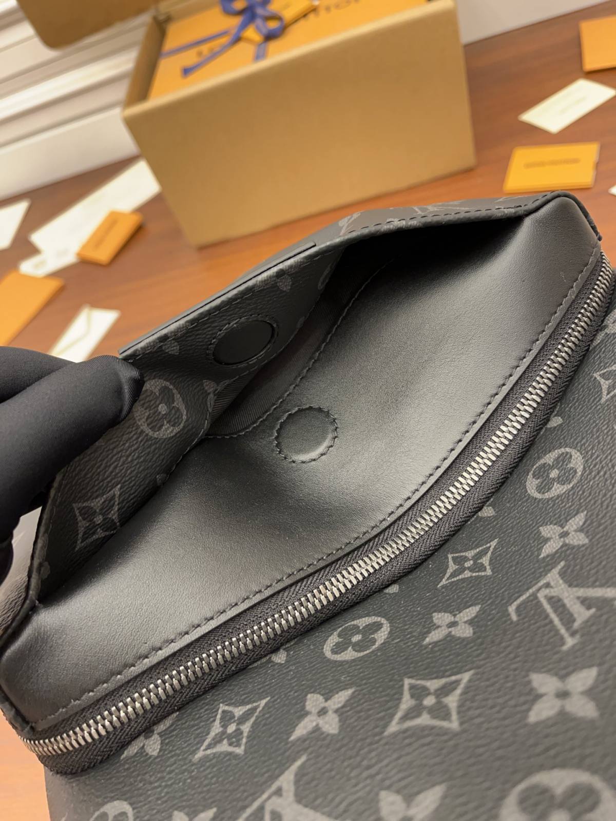 Ellebag’s Expert Replication: Louis Vuitton Discovery Apollo Backpack (M43186) Soft Monogram Eclipse Black-Best Quality Replica designer Bag factory in China