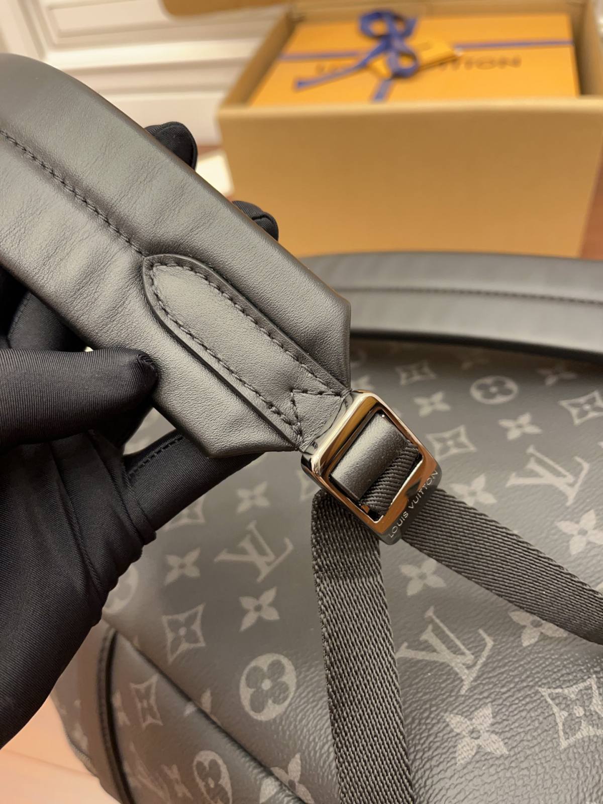 Ellebag’s Expert Replication: Louis Vuitton Discovery Apollo Backpack (M43186) Soft Monogram Eclipse Black-Dyqani në internet i çantave të rreme Louis Vuitton me cilësi më të mirë, çanta modeli kopje ru