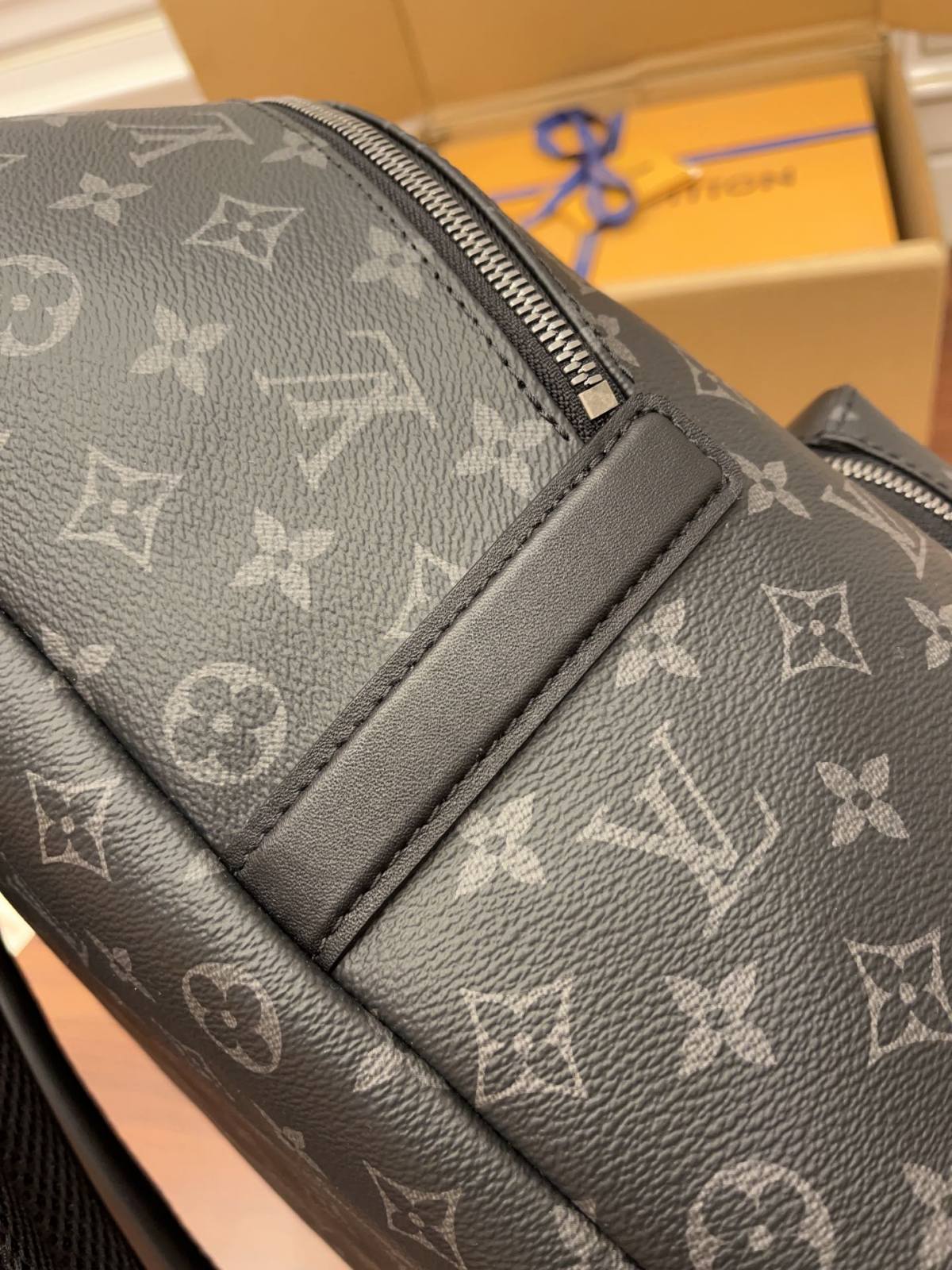 Ellebag’s Expert Replication: Louis Vuitton Discovery Apollo Backpack (M43186) Soft Monogram Eclipse Black-Magazin online de geanți Louis Vuitton fals de cea mai bună calitate, geantă de designer replica ru