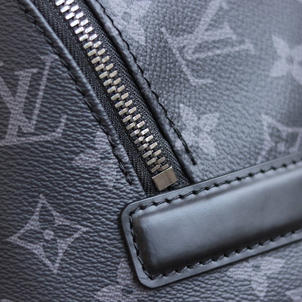 Ellebag’s Expert Replication: Louis Vuitton Discovery Apollo Backpack (M43186) Soft Monogram Eclipse Black-Beste Qualität gefälschte Louis Vuitton-Taschen Online-Shop, Replik-Designer-Tasche ru