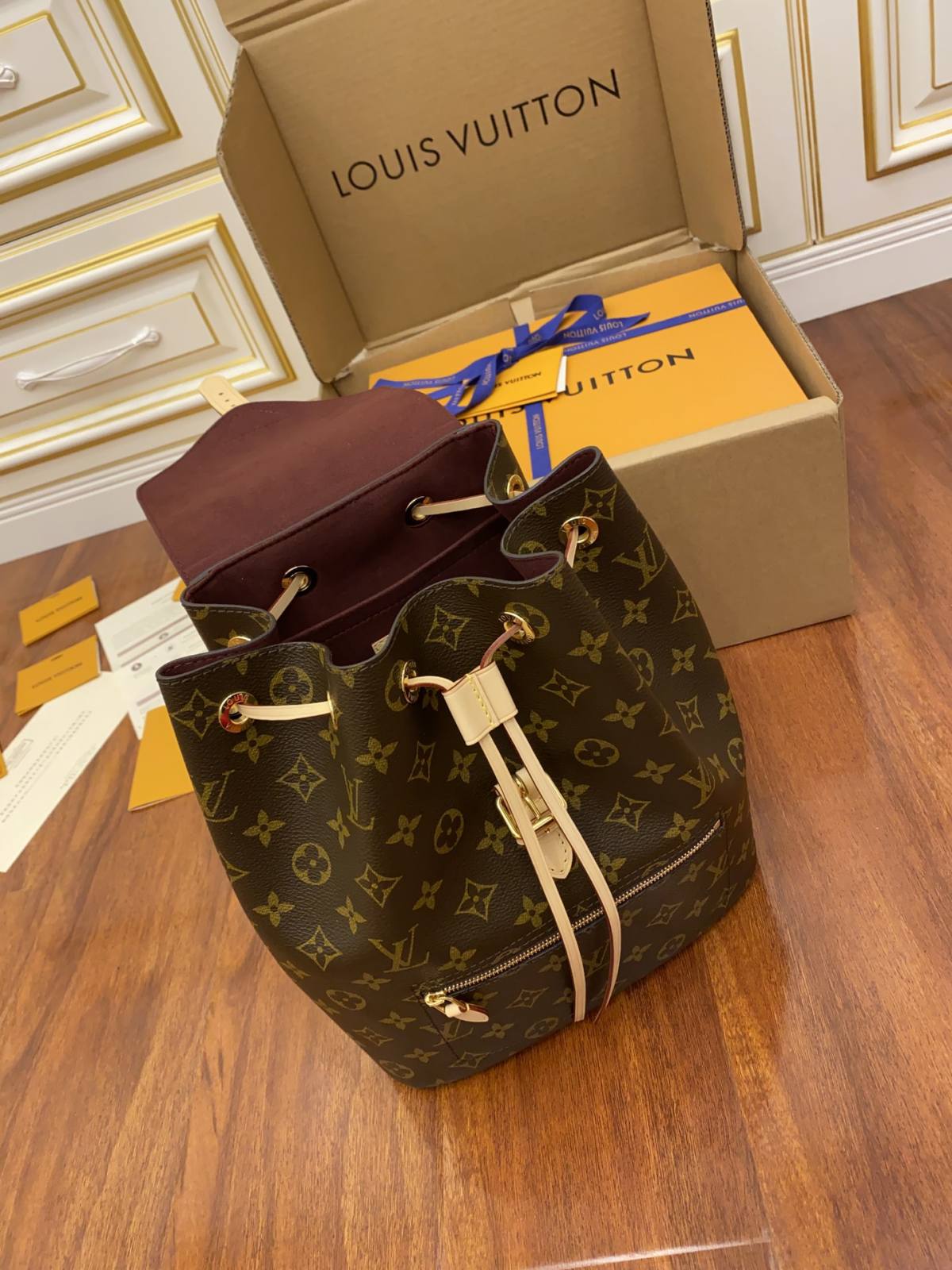 Ellebag’s Expert Replication: Louis Vuitton Montsouris Medium Sperone Backpack (M43431) Damier Azur Canvas-Best Quality Fake Louis Vuitton Bag Nettbutikk, Replica designer bag ru