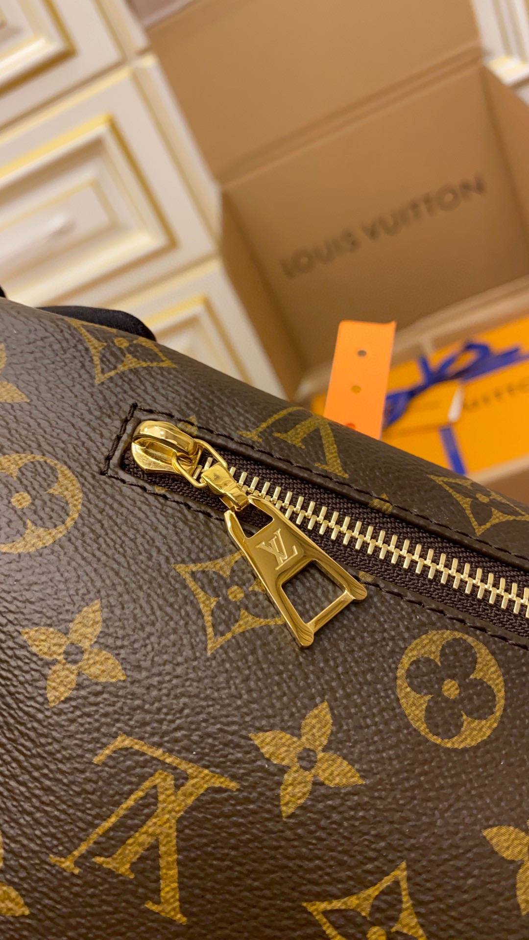 Ellebag’s Expert Replication: Louis Vuitton Bumbag (M43644) in Classic Monogram-Dyqani në internet i çantave të rreme Louis Vuitton me cilësi më të mirë, çanta modeli kopje ru