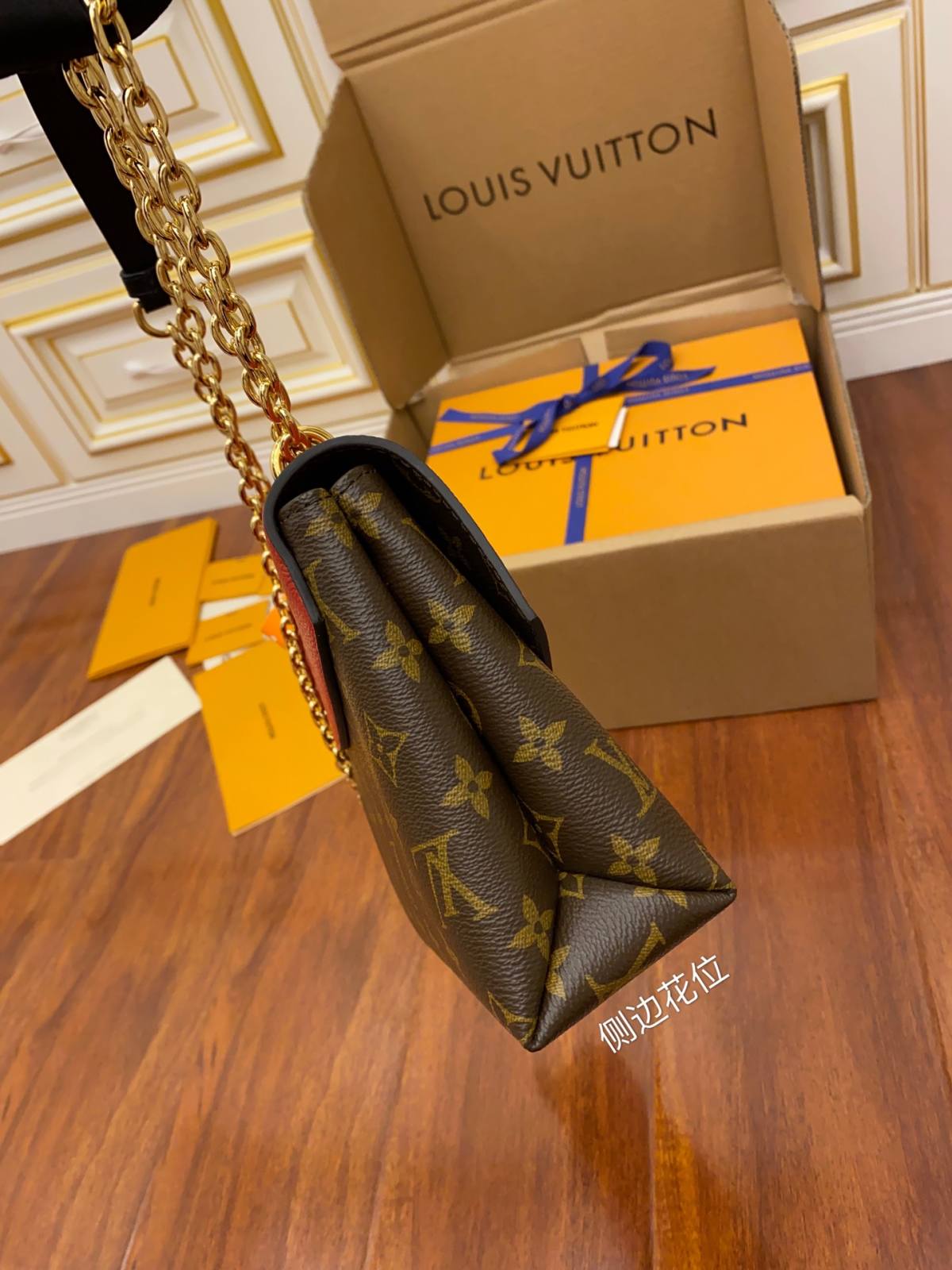 Ellebag’s Expert Replication: Louis Vuitton Saint Placide Chain Crossbody Bag (M43713)-Kedai Dalam Talian Beg Louis Vuitton Palsu Kualiti Terbaik, Beg reka bentuk replika ru