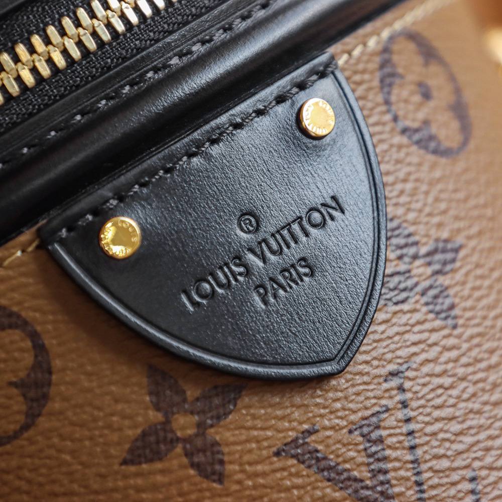 Ellebag’s Expert Replication: Louis Vuitton Cannes Handbag (M43986) Monogram-Legjobb minőségű hamis Louis Vuitton táska online áruház, replika designer táska ru