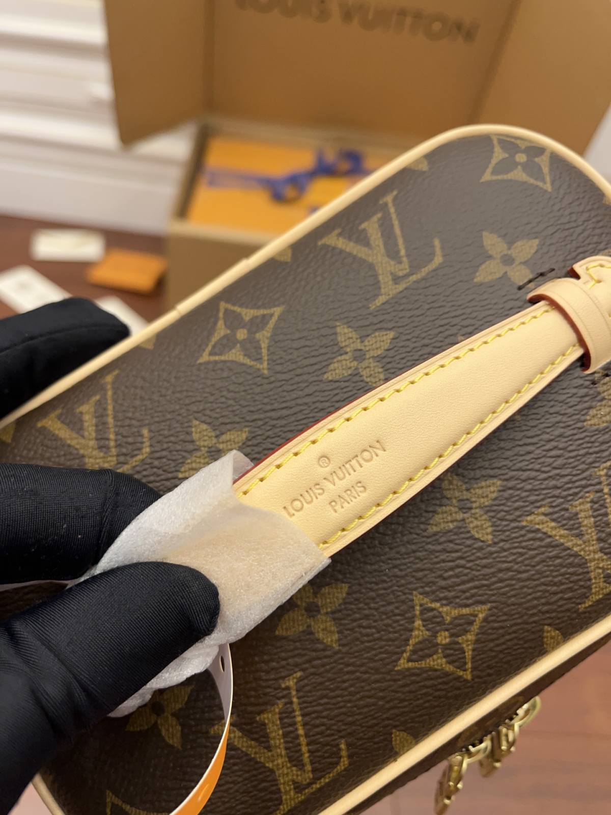 Ellebag’s Expert Replication: Louis Vuitton Nice Mini Makeup Bag (M44495)-Bedste kvalitet Fake Louis Vuitton Bag Online Store, Replica designer bag ru