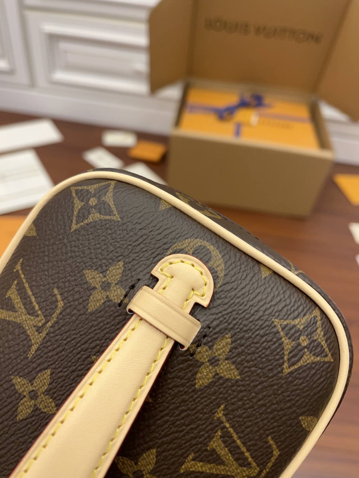 Ellebag’s Expert Replication: Louis Vuitton Nice Mini Makeup Bag (M44495)-Magazin online de geanți Louis Vuitton fals de cea mai bună calitate, geantă de designer replica ru