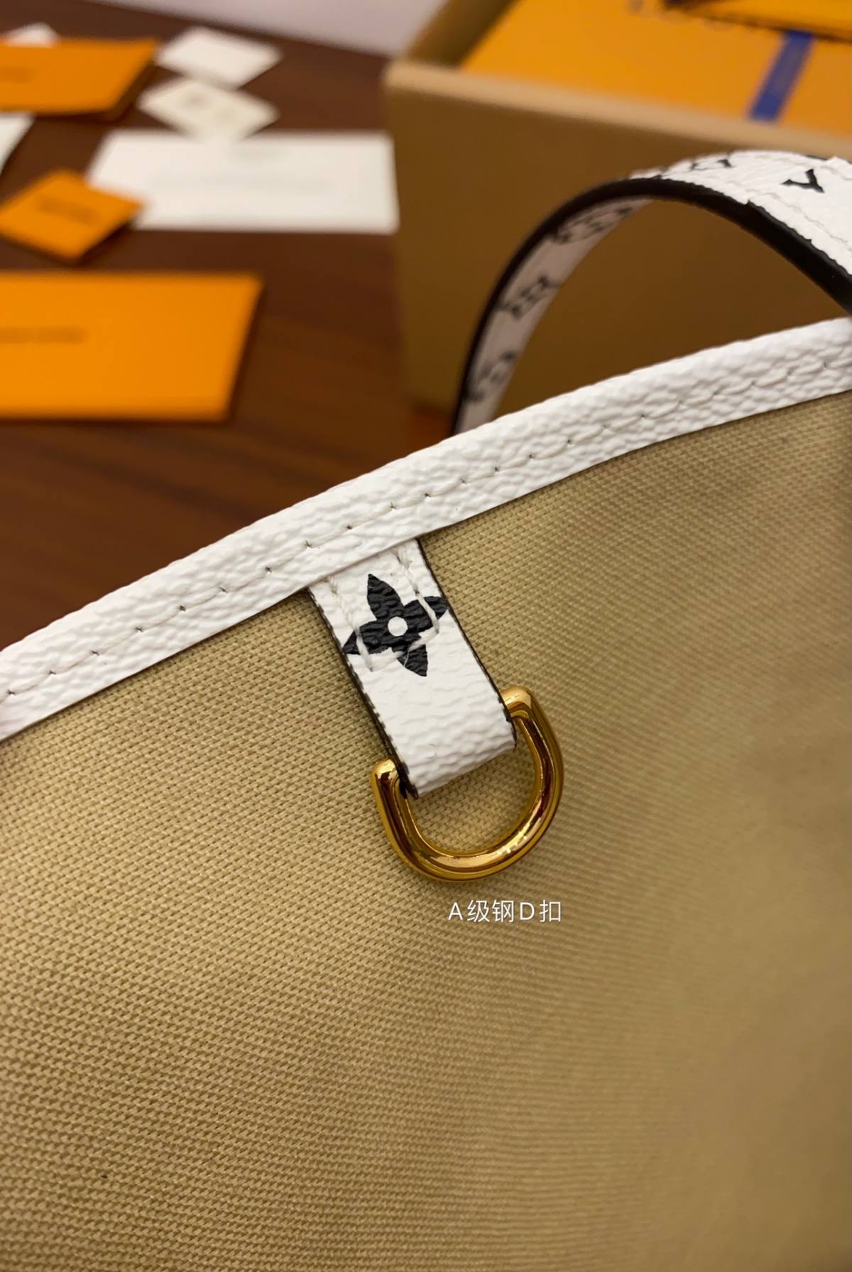 Ellebag Factory’s Expert Replication: Louis Vuitton Onthego Handbag in Monogram Green White (M44571)-Negoziu in linea di borse Louis Vuitton falsi di migliore qualità, borsa di design di replica ru