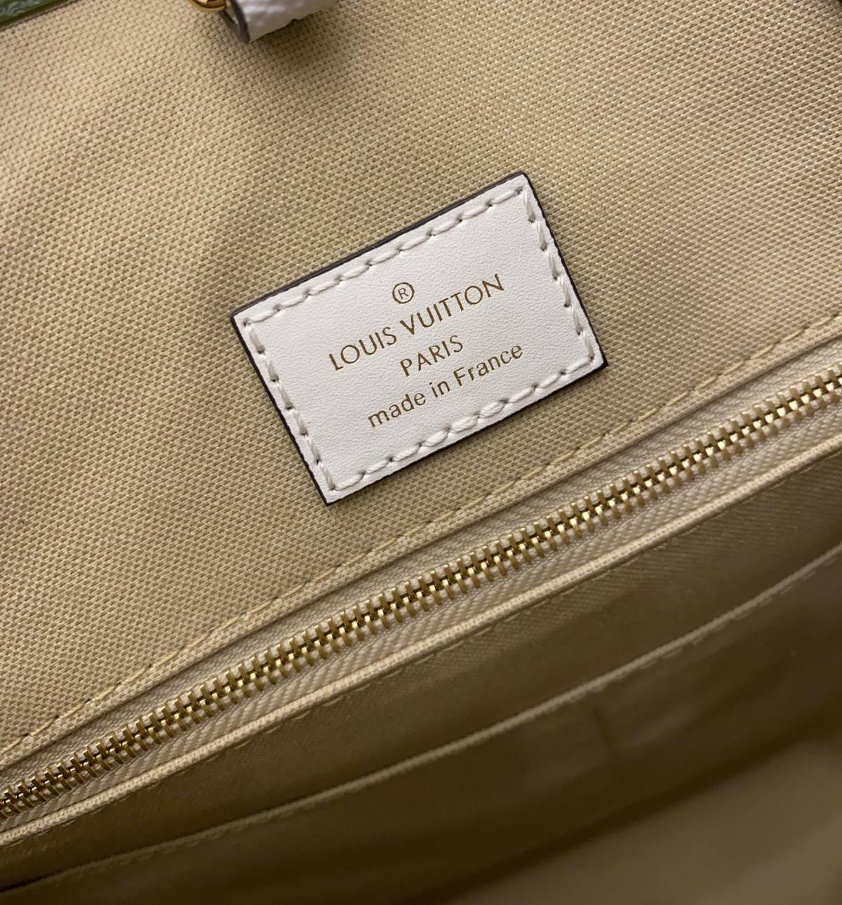 Ellebag Factory’s Expert Replication: Louis Vuitton Onthego Handbag in Monogram Green White (M44571)-Καλύτερης ποιότητας Fake Louis Vuitton Ηλεκτρονικό κατάστημα, Replica designer bag ru