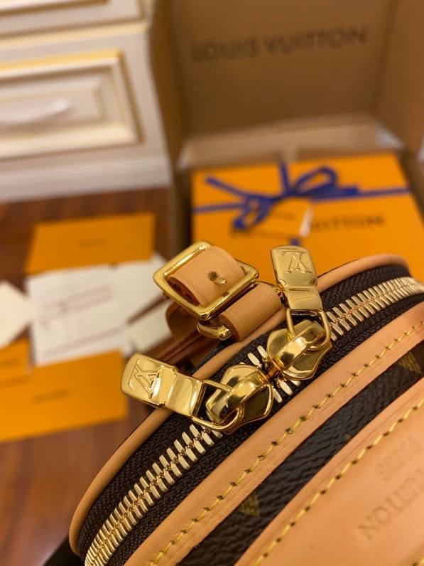 Ellebag Factory’s Replication Expertise for Louis Vuitton M44699 Mini Boite Chapeau SOUPLE Handbag-ʻOi aku ka maikaʻi o ka ʻeke Louis Vuitton ʻeke hoʻopunipuni ma ka hale kūʻai pūnaewele, ʻeke hoʻolālā kope ru