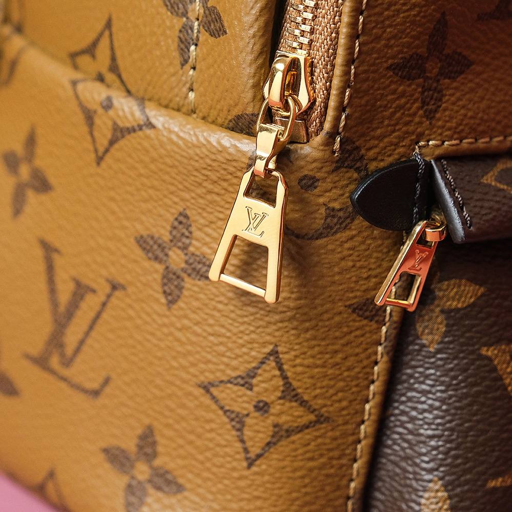 Ellebag Factory’s Expert Replication of Louis Vuitton PALM SPRINGS Mini Backpack (M44872)-Beste kwaliteit nep Louis Vuitton tas online winkel, replica designer tas ru