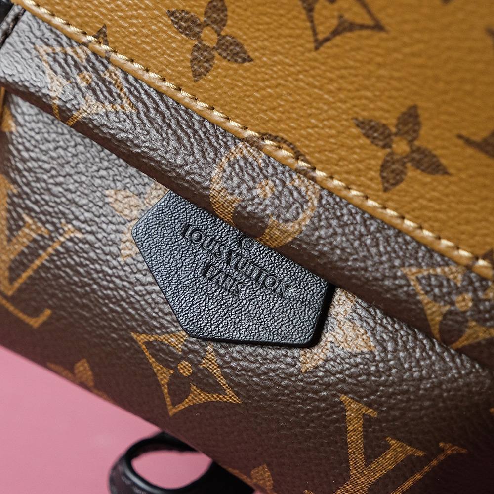 Ellebag Factory’s Expert Replication of Louis Vuitton PALM SPRINGS Mini Backpack (M44872)-Dyqani në internet i çantave të rreme Louis Vuitton me cilësi më të mirë, çanta modeli kopje ru