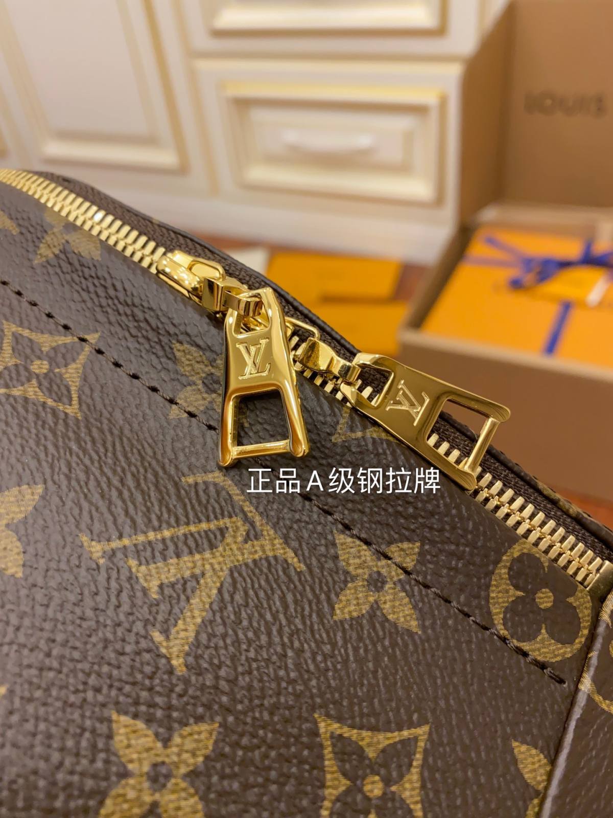 Ellebag Factory’s Replication Craftsmanship for Louis Vuitton PALM SPRINGS Large Backpack (M44874)-Kedai Dalam Talian Beg Louis Vuitton Palsu Kualiti Terbaik, Beg reka bentuk replika ru