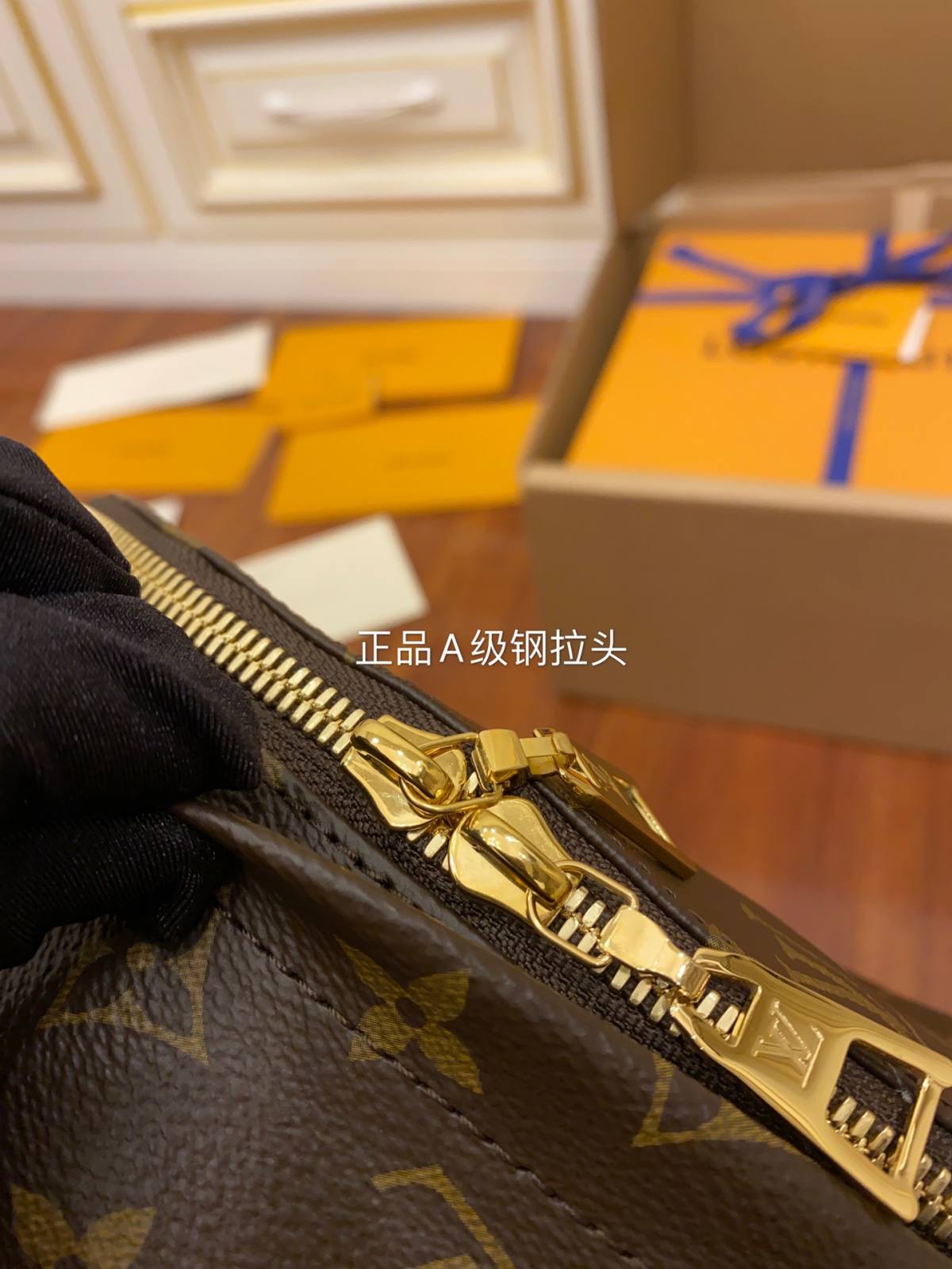 Ellebag Factory’s Replication Craftsmanship for Louis Vuitton PALM SPRINGS Large Backpack (M44874)-Bescht Qualitéit Fake Louis Vuitton Bag Online Store, Replica Designer Bag ru