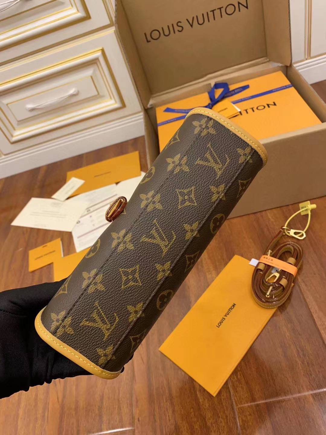 Louis Vuitton M44919 LV IVY Handbag: Size – 23.5x18x9cm-Najlepsza jakość fałszywych torebek Louis Vuitton Sklep internetowy, projektant repliki torebki ru