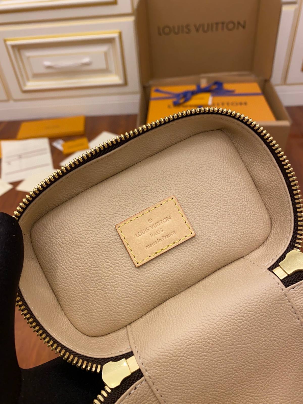 Ellebag Factory’s Replication Craftsmanship for Louis Vuitton Nice Nano Cosmetic Box (M44936)-Toko Online Tas Louis Vuitton Palsu Kualitas Terbaik, Tas desainer replika ru