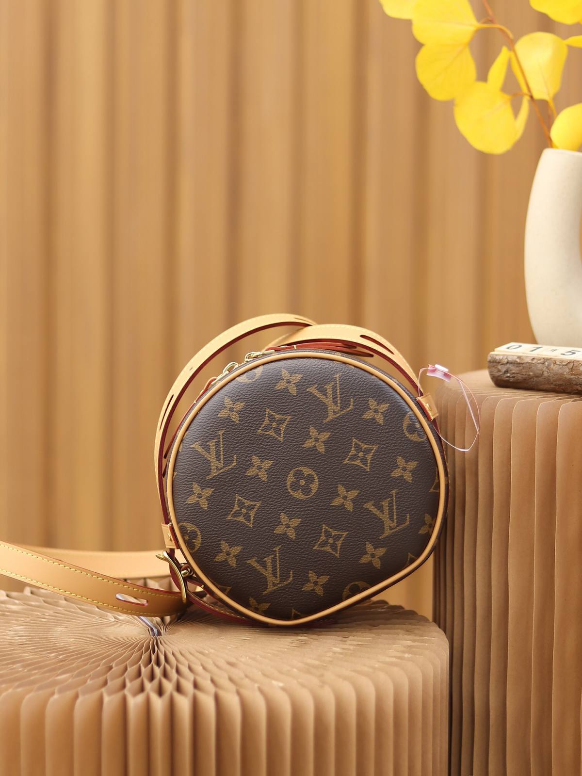 Ellebag Factory’s Replication Techniques for Louis Vuitton Boîte Chapeau Souple Bag (M45149)-Best Quality Fake Louis Vuitton Bag Online Store, Replica designer bag ru