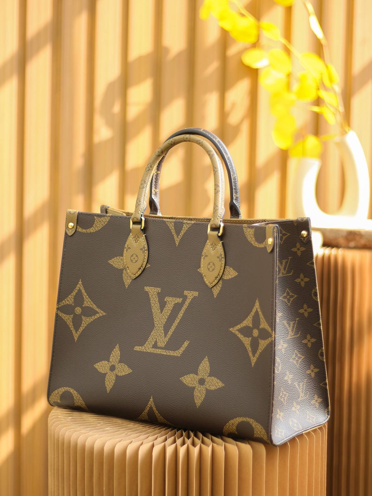 Ellebag Factory’s Replication Techniques for Louis Vuitton M45321 Onthego Medium Handbag-Best Quality Fake Louis Vuitton Bag Online Store, Replica designer bag ru