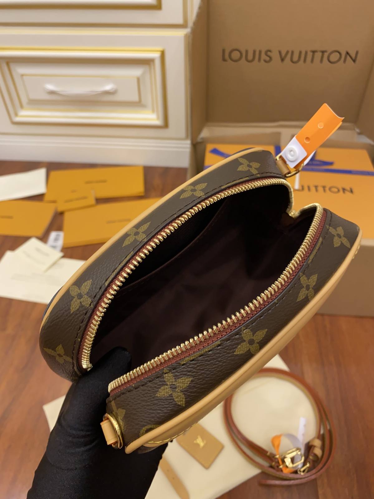 Ellebag Factory’s Replication Techniques for Louis Vuitton M45528 Mini Luggage Deauville Mini Handbag-最高品質の偽のルイヴィトンバッグオンラインストア、レプリカデザイナーバッグru