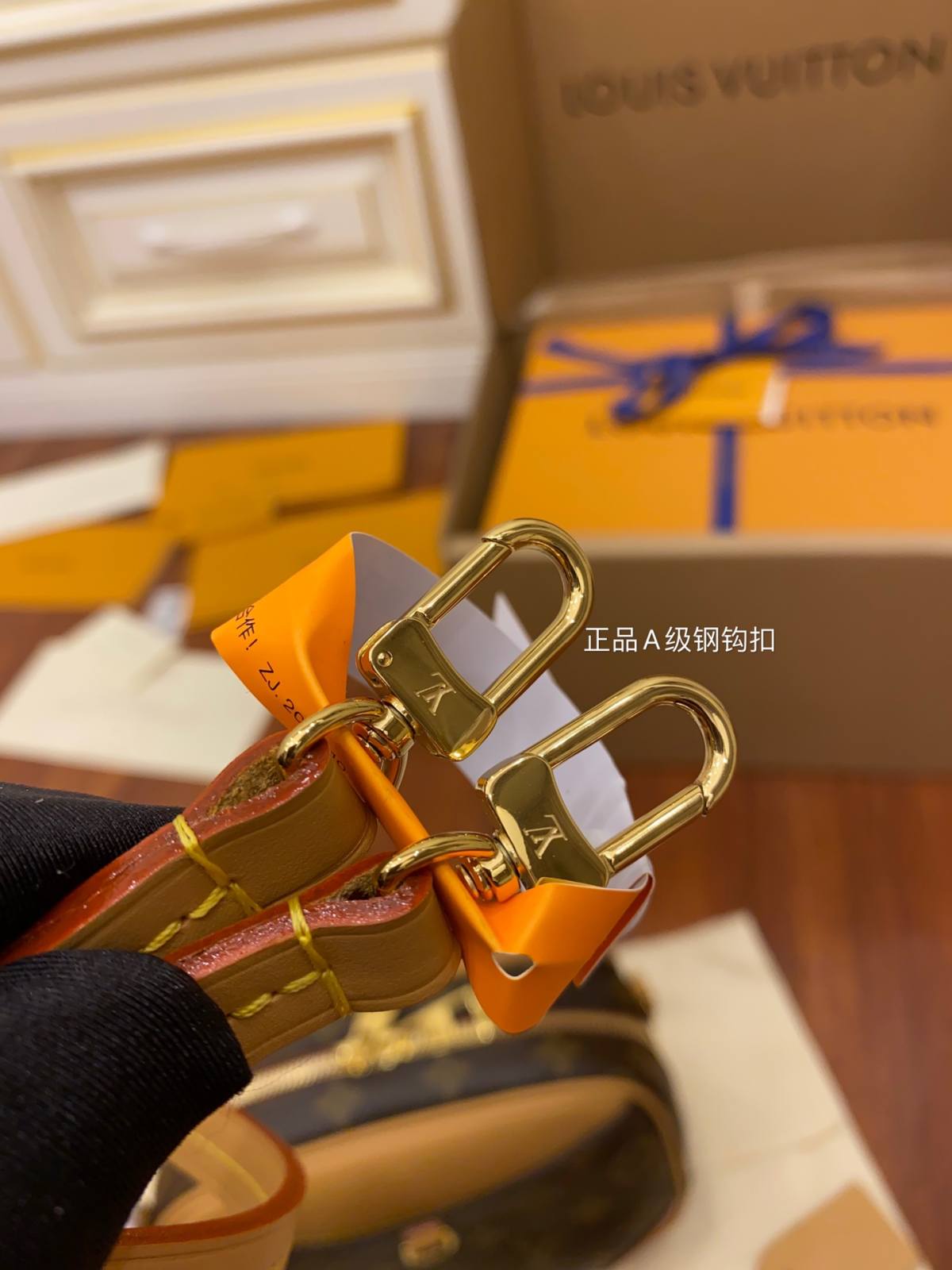 Ellebag Factory’s Replication Techniques for Louis Vuitton M45528 Mini Luggage Deauville Mini Handbag-最高品質の偽のルイヴィトンバッグオンラインストア、レプリカデザイナーバッグru